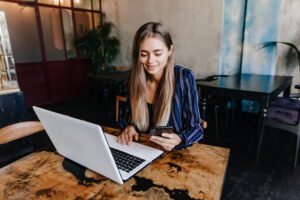 Freelancer de Assessoria: Leão Federal está te monitorando 