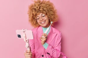 Influenciador Digital: A Receita Federal pode cobrar o carnê-leão não pago ? 